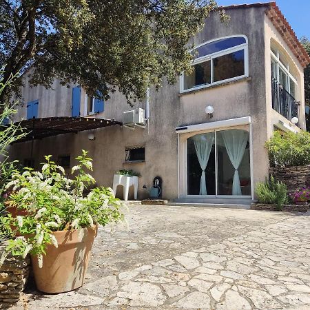 Charmant Studio A Castillon Du Gard, A Deux Pas Du Pont-Du-Gard Exterior foto